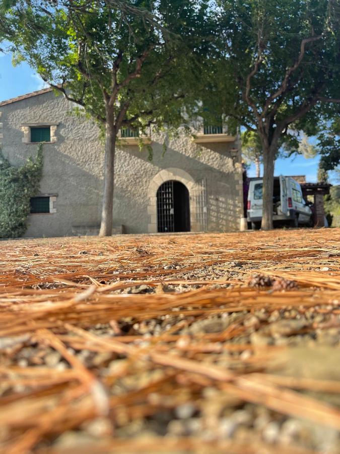 Masia Catalana Solsenyor By El Secret De La Conca