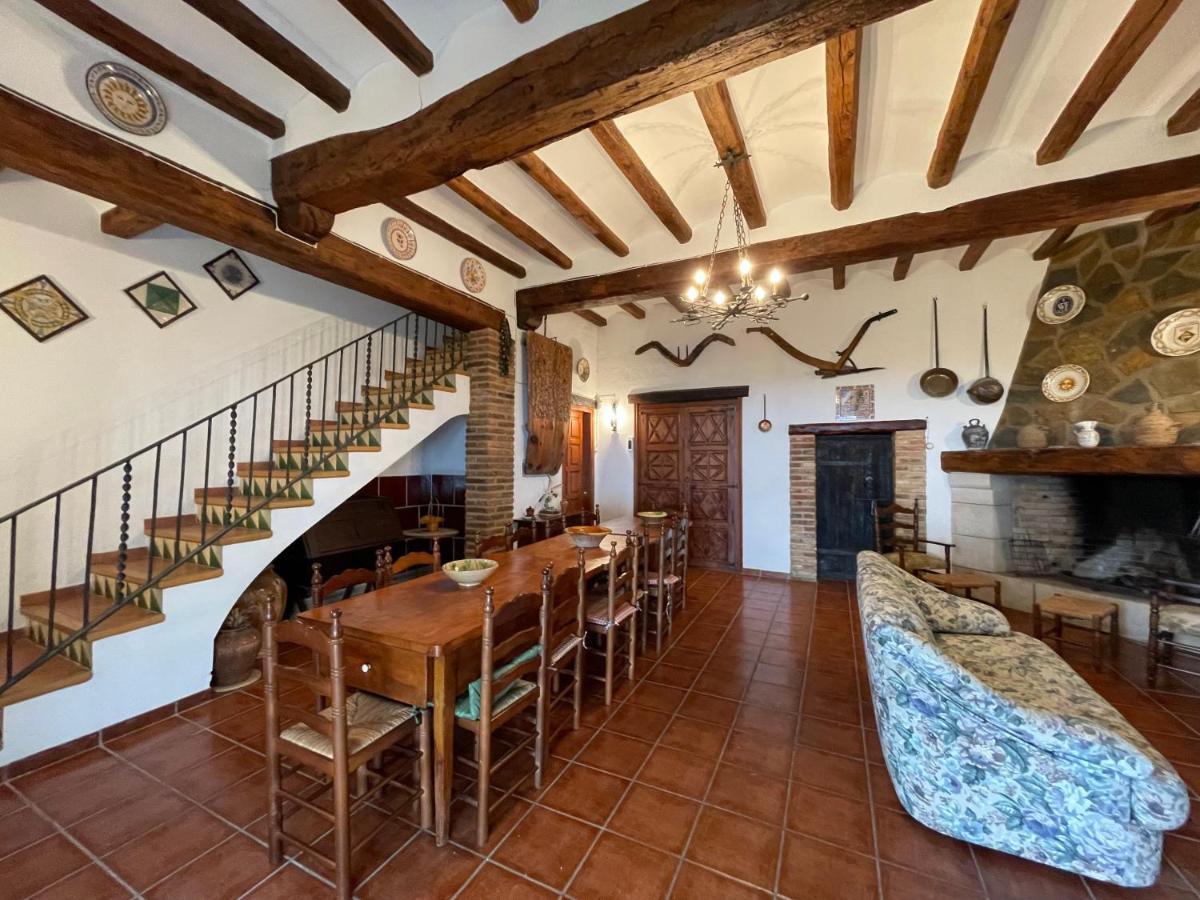 Villa Masia Catalana Solsenyor By El Secret De La Conca *